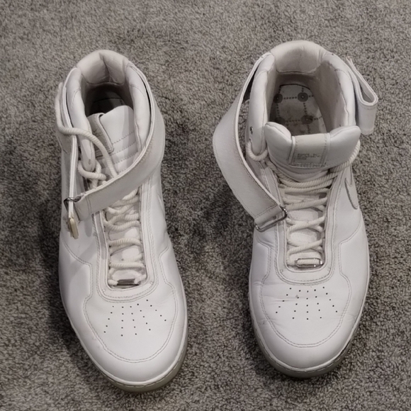 Nike Other - Size 16 Nike White High-Top Sneakers